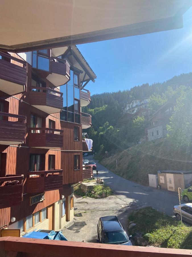 Appartement Charmant A La Tania, Courchevel Bagian luar foto